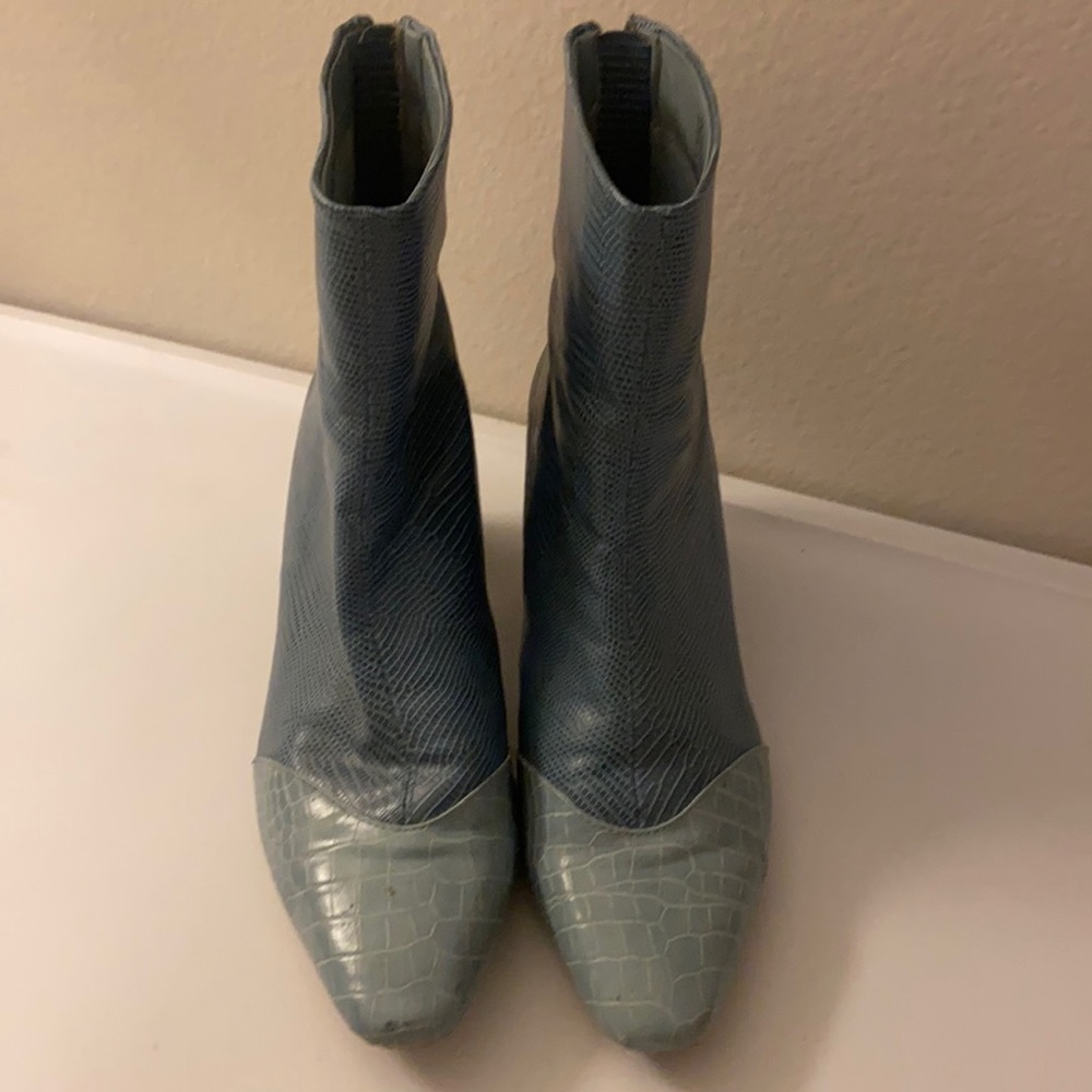 Matisse two toned blue booties